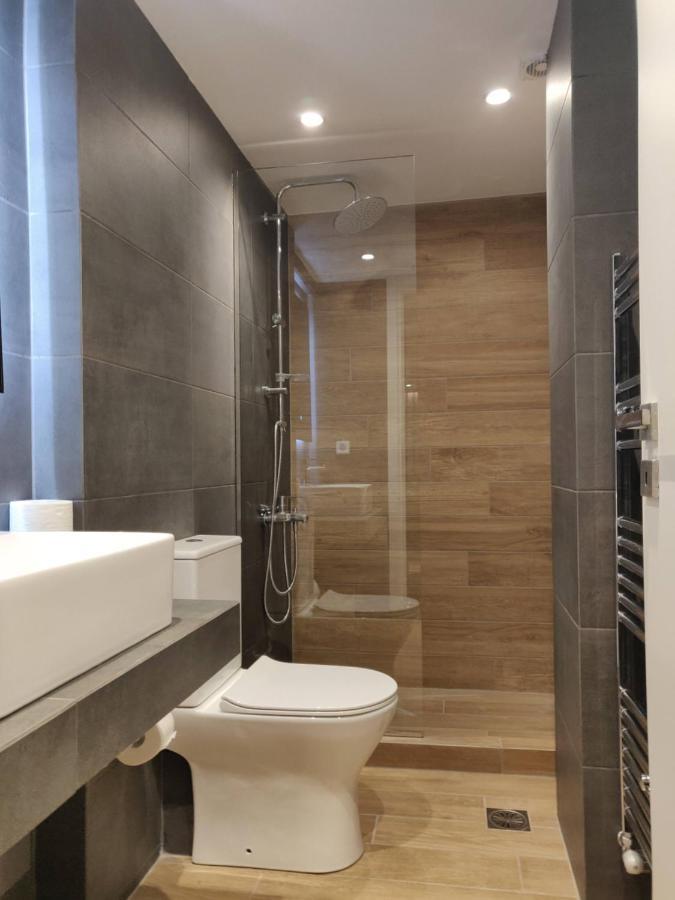 Sunny New Lovely Apartment 60 Meters From The Metro Athen Eksteriør billede
