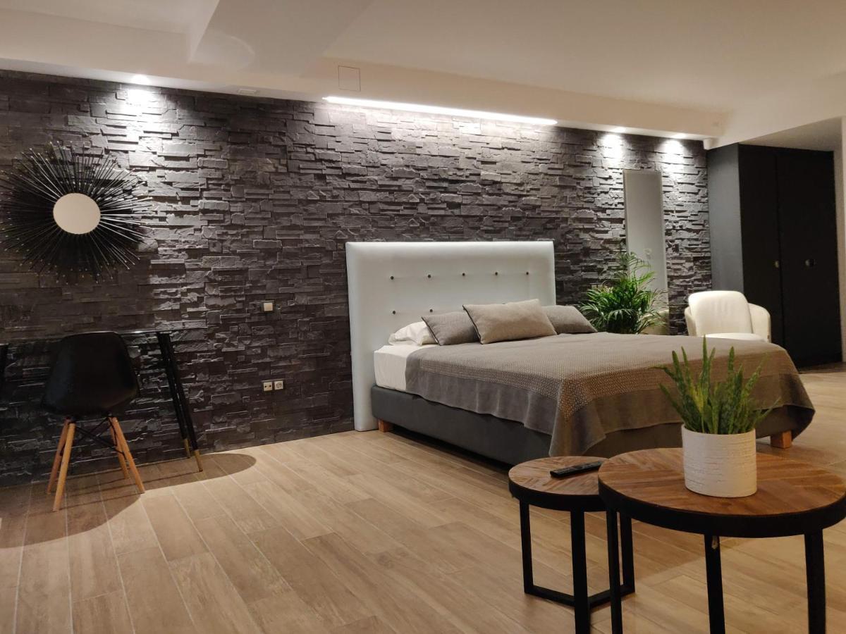 Sunny New Lovely Apartment 60 Meters From The Metro Athen Eksteriør billede