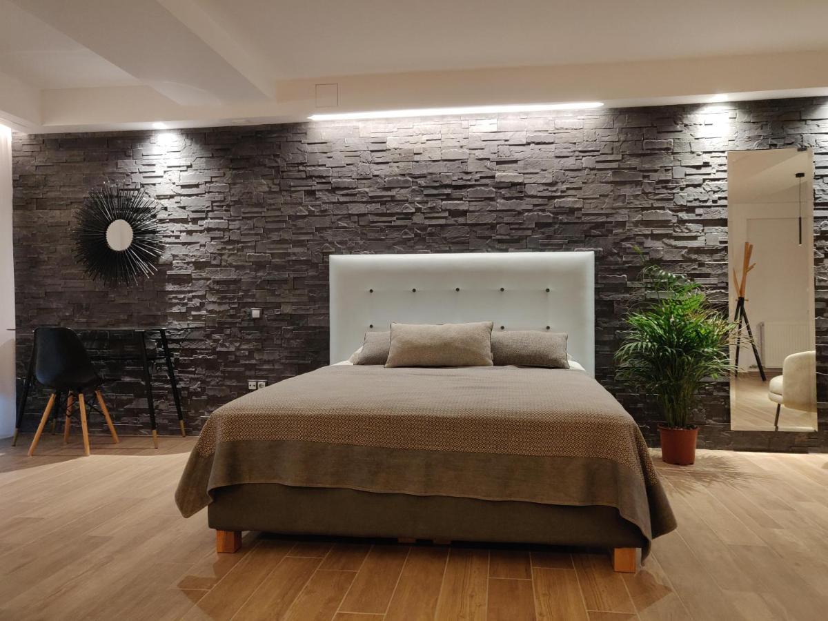 Sunny New Lovely Apartment 60 Meters From The Metro Athen Eksteriør billede