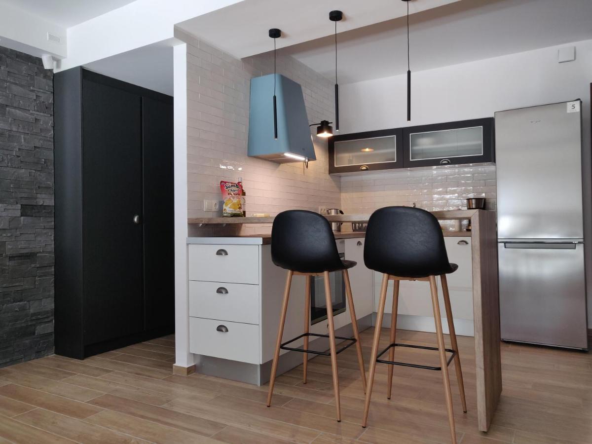 Sunny New Lovely Apartment 60 Meters From The Metro Athen Eksteriør billede